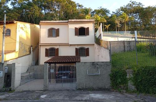 Volta Redonda Apartment | Apartamento mobiliado, 2 q, perto Unimed, CSN, via Dutra, H Zilda Arns