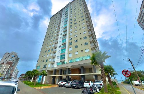 Itacolomi Apartment | Apto 3 Quartos Condomínio Resort Completo Pé na areia com Piscina borda Infinita, Beach Tennis, Academia, Sala de Jogos, Brinquedoteca, Playground e Portaria 24H , Churrasqueira Privativa Reserve Agora e Viva essa Experiência