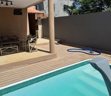 Castelo da Torre House | Seasonal house in Barra do Pojuca com 3 quartos e 4 banheiros, dentro de Condomínio