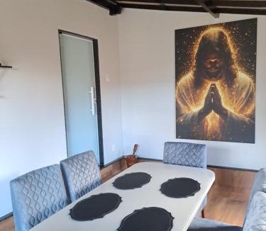 Catas Altas House | Hospedagem Altas da Quitéria Suíte 01