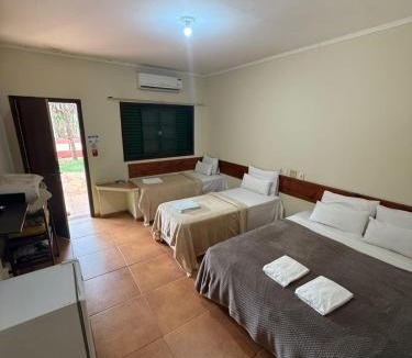 Olimpia Hotel | Pousada cores