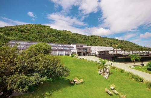 Villa Carlos Paz Hotel | Pinares Panorama Resort, Spa & Convention Center