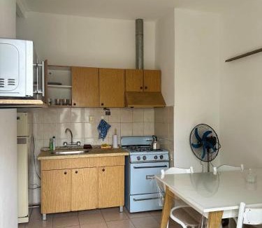 San Rafael Apartment | Departamento limón