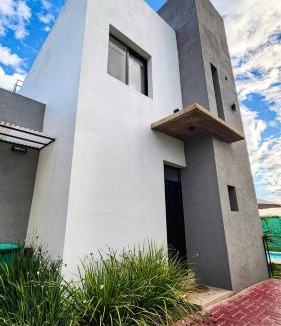Federacion House | Los Carpinchos: Duplex