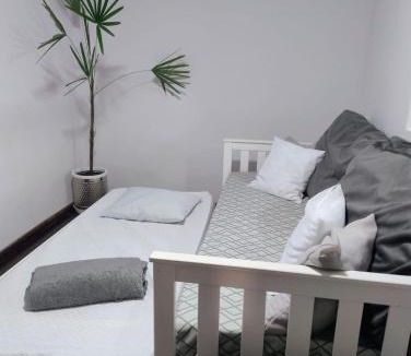 Xaxim Apartment | Casa, Loft em rua de comércio em Ctba