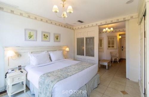 Jurere Resort | Comfortable Studios at IL Campanario Resort ILCJR
