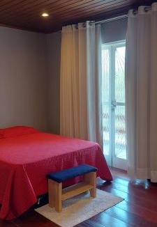 Caldas House | Chácara Sitara Lazer e Eventos - Casa Dourada