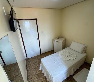 Floriano Hotel | Comodoro Hotel e Churrascaria