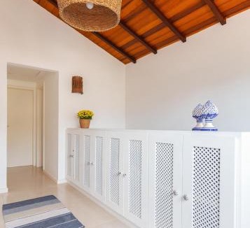 Praia Rasa House | 100 metros da PRAIA, com Piscina em Búzios