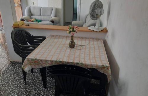 Aracoiaba da Serra House | Casa com Piscina no Bairro do Cercado
