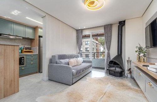 Vila Suzana Apartment | Elegância e Conforto em Canela by Achei
