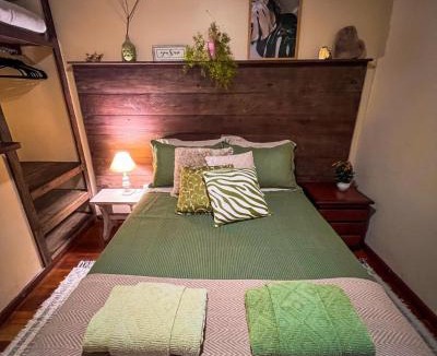 Jardim Europa Cabin | Petite Maison - Dona Belandira