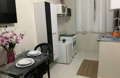 Vila Regina Apartment | Kitnet202 centro, com linda vista janela, tv smart