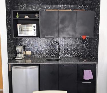 La Lonja Apartment | CONCORD PILAR"313 Almendros"50m2 en Suite -living y dormitorio- de 1 a 4 huéspedes