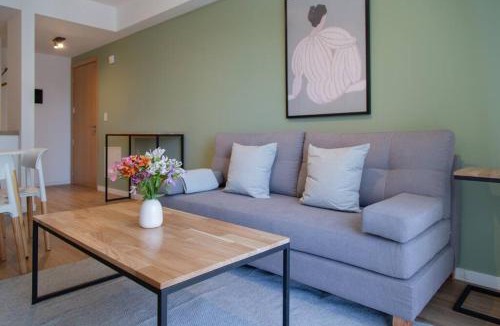 Villa Crespo Apartment | Villa Crespo Refined 1BR Pool & Gym