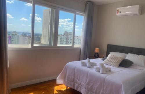 Centro Historico Apartment | Santa Casa Ap moderno e espaçoso em frente à Santa Casa com garagem