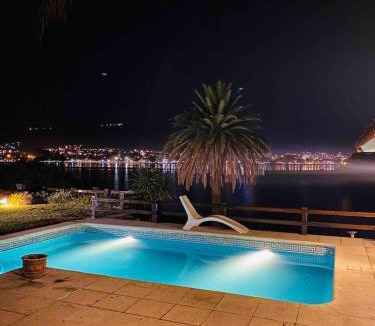 Villa Carlos Paz House | Casa sobre el lago