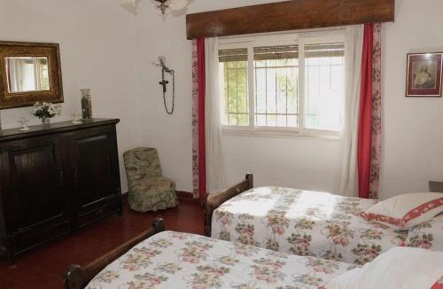 Villa Parque Siquiman Ski Chalet | El escondido-Casa junto al arroyo y sierras