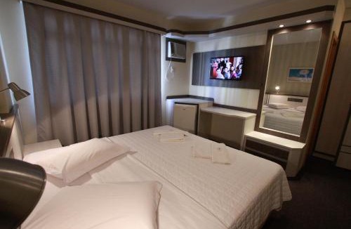 Centro Hotel | Hotel Blumenau by Pires - Balneário Camboriú