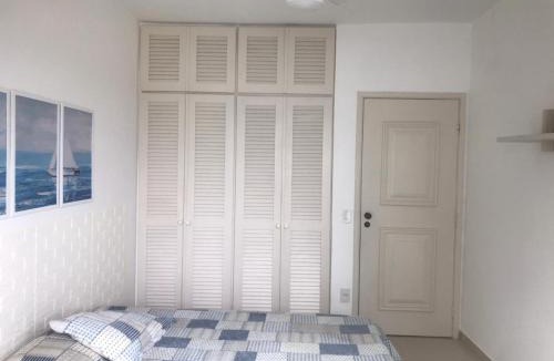 Morro do Maluf Apartment | Lindo apartamento frente mar, Guarujá