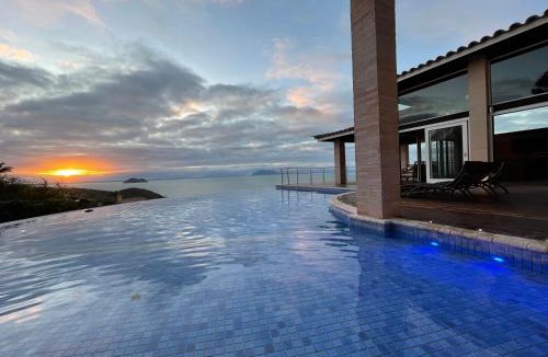 Joao Fernandes House | Buzios, casa inteira em frente ao mar, em Joao Fernandes, fabulosa, deslumbrante vista, Mansão Bella Vista