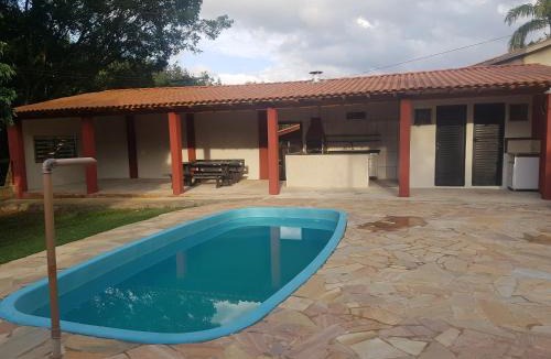 Jaguariuna House | Chácara chalé recanto das árvores em Jaguariuna
