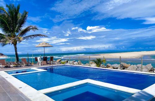 Aquiraz Hotel | Jangadeiro Praia Hotel Resort - Parque Aquático e Pé na Areia