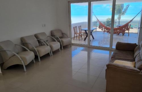 Jardim Oceania House | Linda Suíte Frente Mar no Na Praia