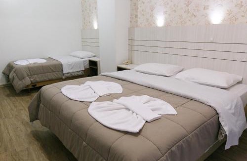 Treze Tilias Hotel | Hotel 13 Linden