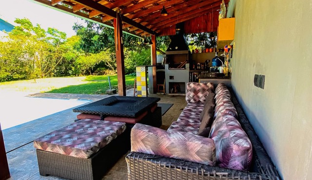 Excelente casa térrea na Granja Viana