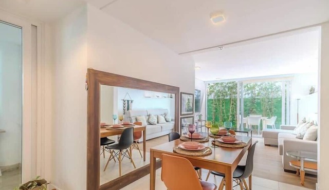 Beautiful Apart w/Balcony 500m From Beach Nng0102 in Florianópolis