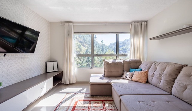 Beautiful Apartment in Building With Pool Mpb0034