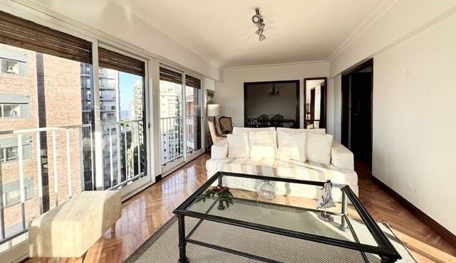 Very bright, spacious apt on the tenth floor, quiet, sunny and 4B 3.5B in Olivos