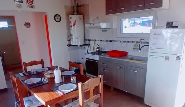 Cabaña Completa Ideal Para Grupos 5 Minutos Caminando del Centro de El Calafate!