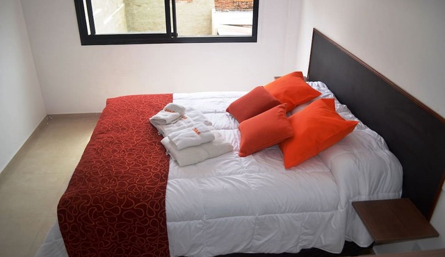 House and Suites SF