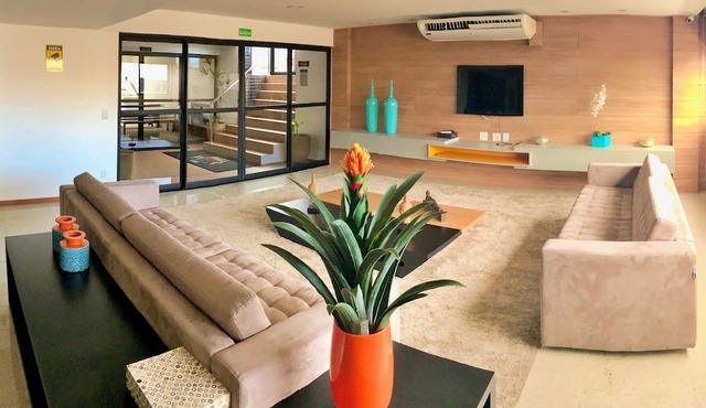 Vacanze - edf. Port Ville III apt 403, rooftop pool with panoramic views.