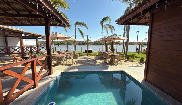 Lagoon Paradise