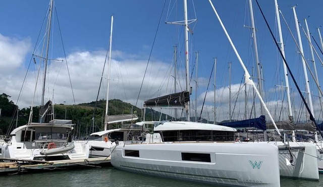 Sun-Kissed Sailing Adventure in Angra dos Reis from Rio de Janeiro to Paraty