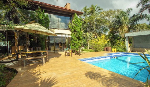House by the dam in Juiz de Fora | pool and nature in Juiz de Fora