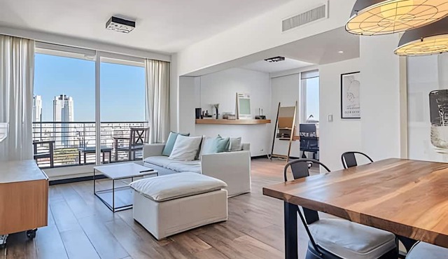 Luxury and Spacious City Views Pool, Gym & Sauna in Buenos Aires