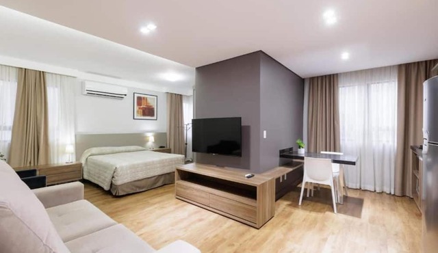 Le Village Flats e Hotel in Joinville