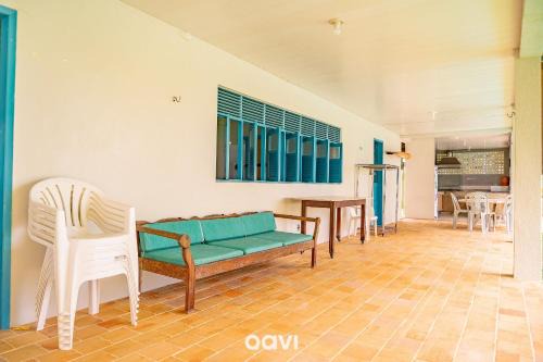 Casa com Piscina e Churrasqueira Cotovelo by Qavi