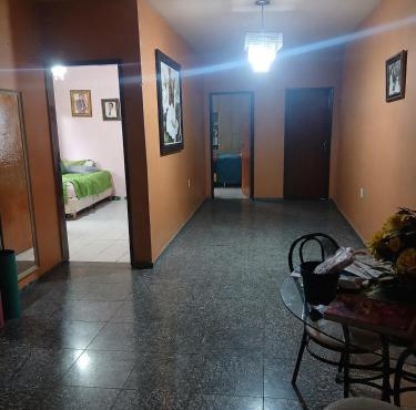 Otima casa para seu grupo de amigos e familiares