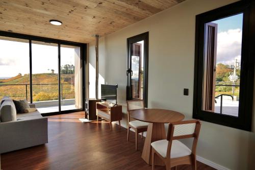 Casas Pietra Vale dos Vinhedos in Monte Belo