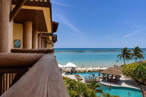 Beachfront Apartment with Resort Amenities, Barra Bali | Destination BSM 214