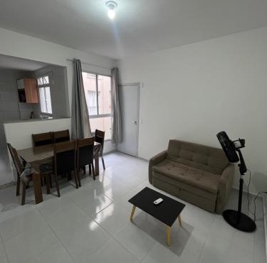 Apartamento de 2 quartos bem localizado
