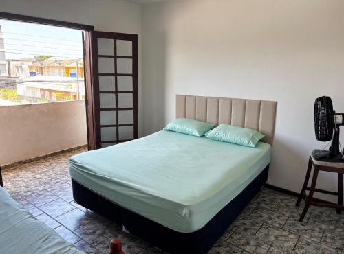 Amplo apartamento próximo ao mar, Praia de Leste