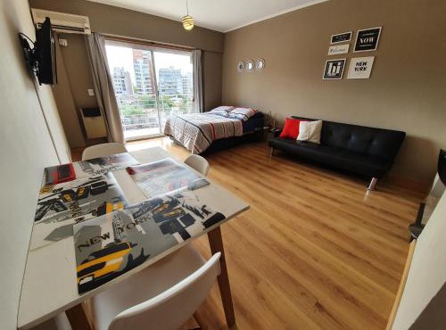 Modern Apartment Rivas - Swimming Pool