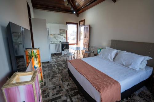 Beachfront Studio with Pool Caponga