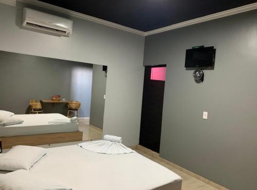 Diamond Motel